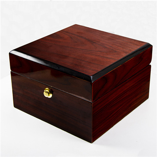 Wooden Wristwatches Luxury Watch Packaging Box Custom Logo Boxes